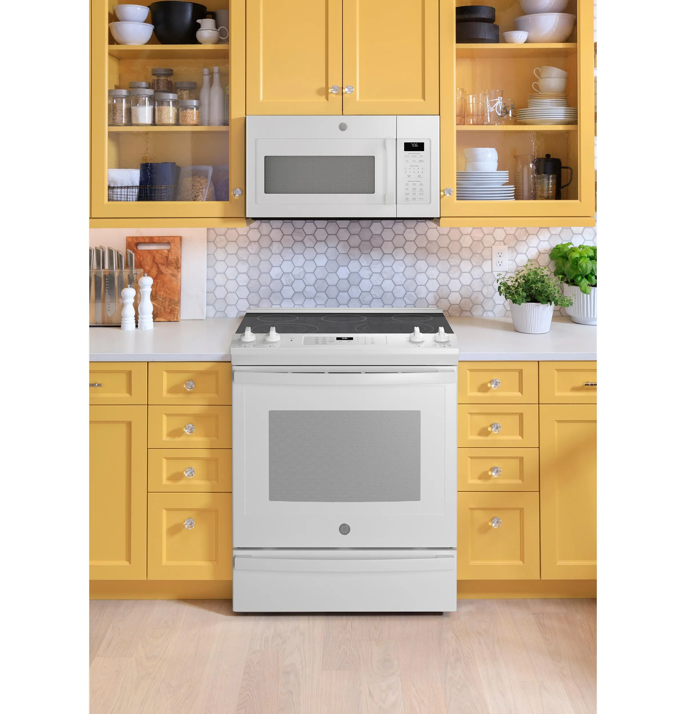 GE® 30" Slide-In Electric Convection Range with No Preheat Air Fry