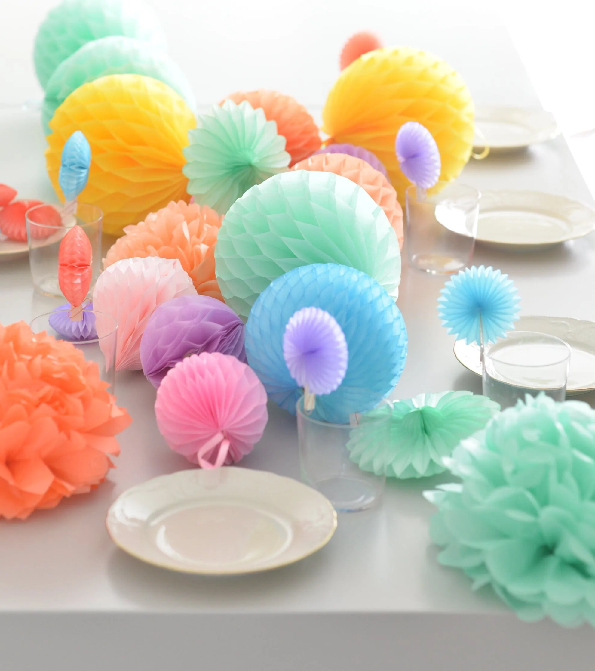 It's a party Paper pom pom and honeycomb balls party set  | Mint, pink, lilac, peach Tissue paper pompoms