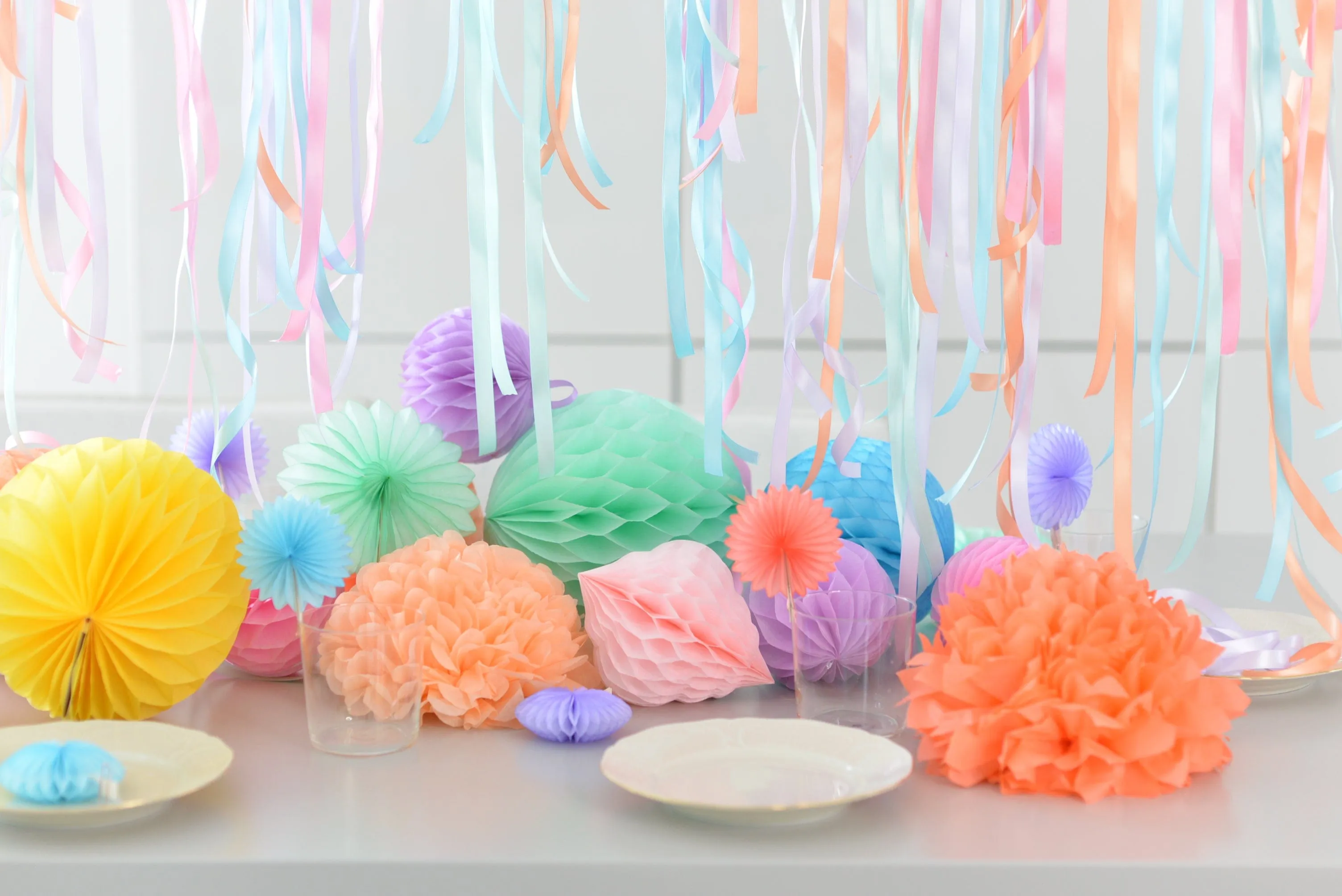 It's a party Paper pom pom and honeycomb balls party set  | Mint, pink, lilac, peach Tissue paper pompoms