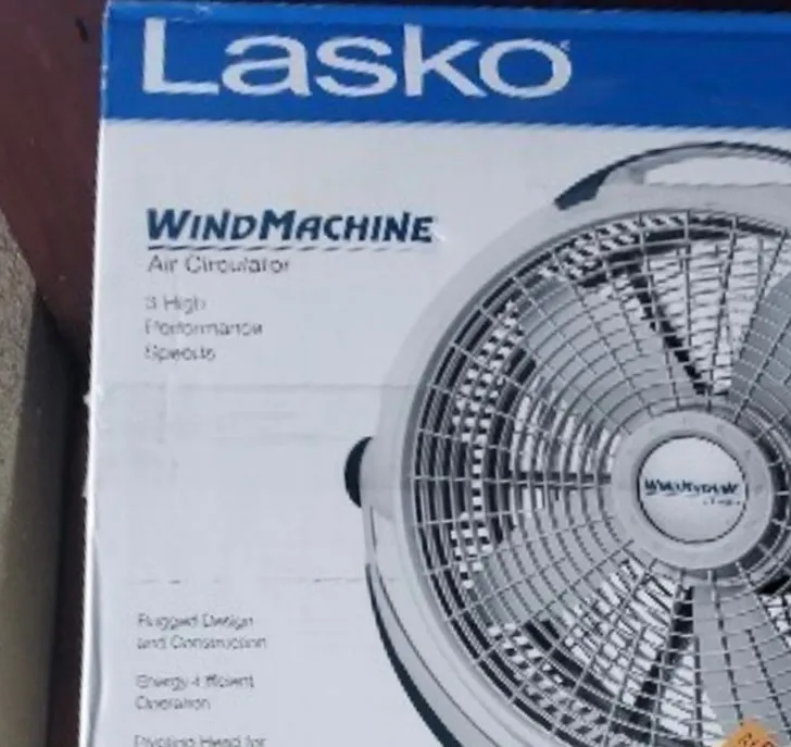 Lasko Wind Machine Air Circulator Floor Fan, 3 Speeds, Pivoting Head for Large Spaces, 20", 3300, White
#1 Best Seller in Floor Fans
5K  bought in past month