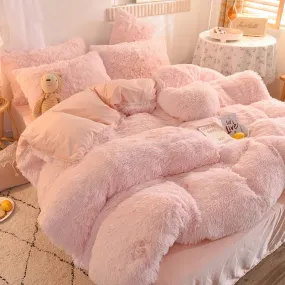 Luxury Cozy Clouds Bedding Set