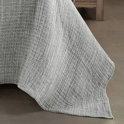 New - 3pc King Pickstitch Quilt/Coverlet Light Gray/Off White - Lush Décor