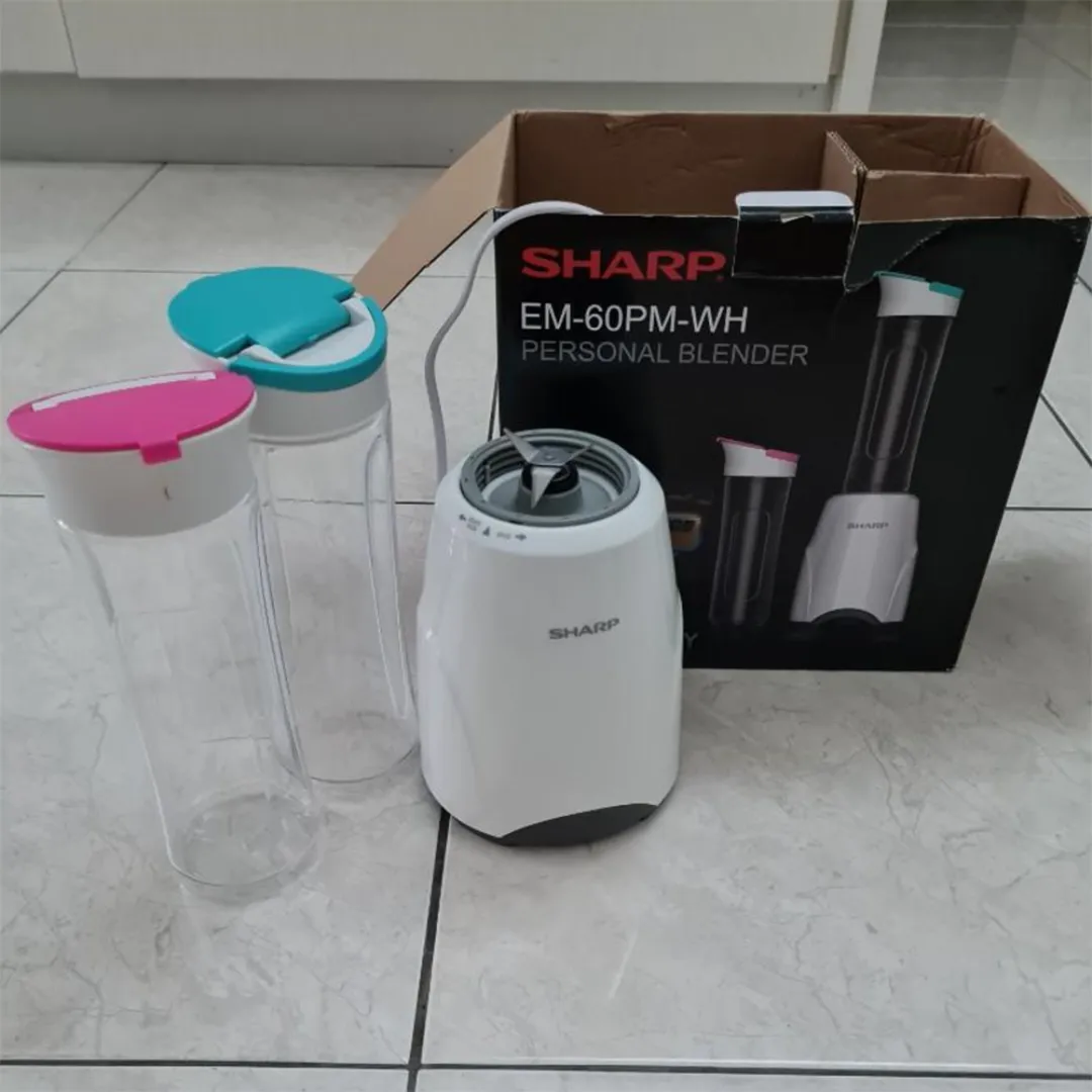 Sharp EM60PMWH 0.6L 300W Anti Slip Feet Personal Blender