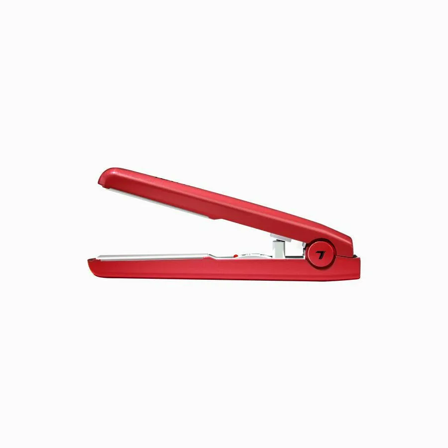 Tyche: Flatties 1/2" Flat Iron